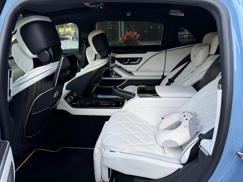 Mercedes-Benz Maybach S-Класс 2023