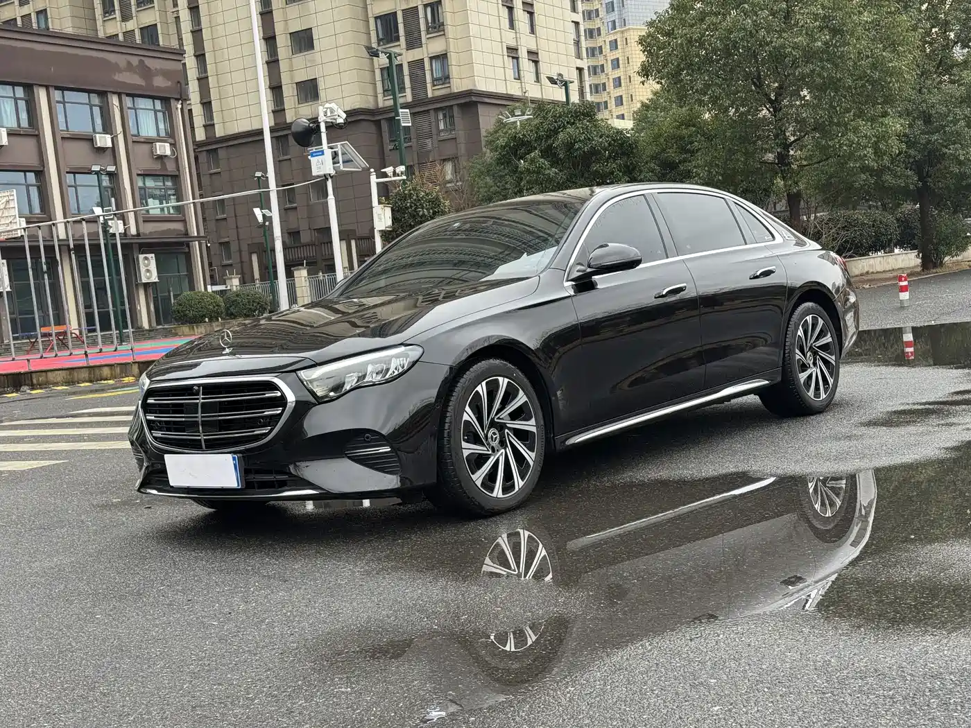Mercedes-Benz E-Класс 2024