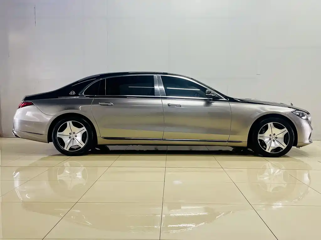 Mercedes-Benz Maybach S-Класс 2021