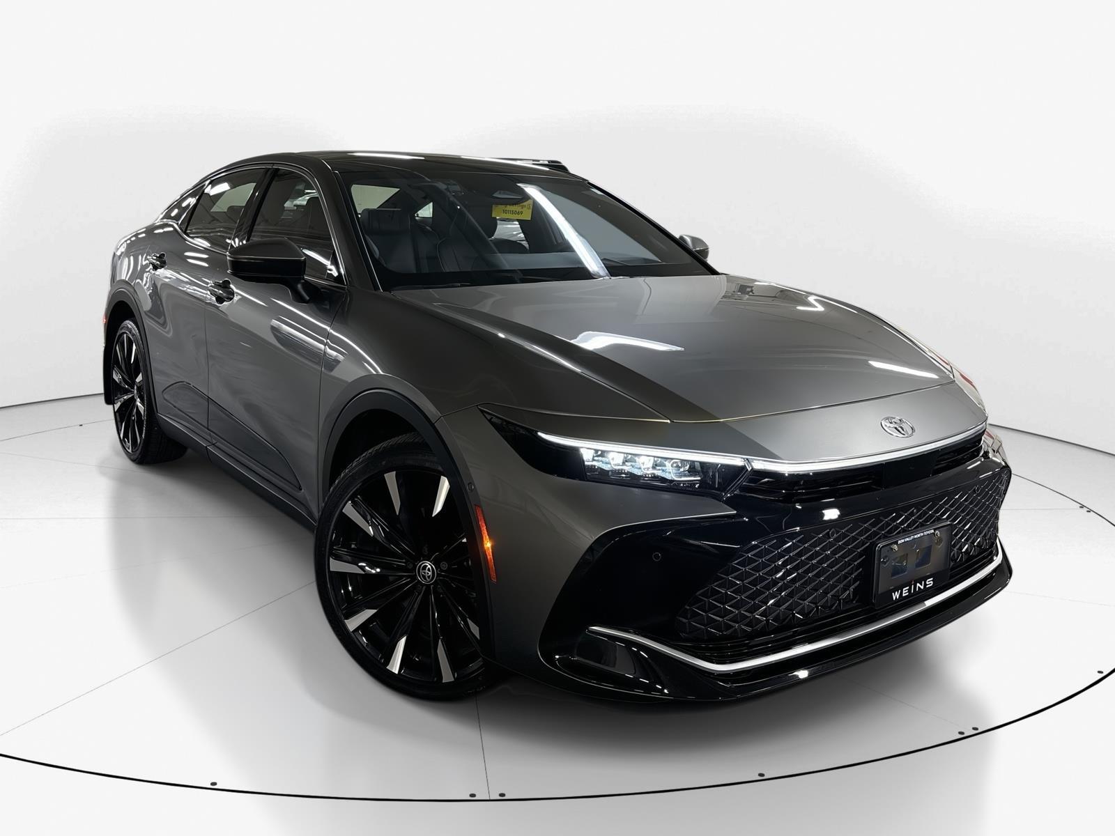 Toyota Crown 2025