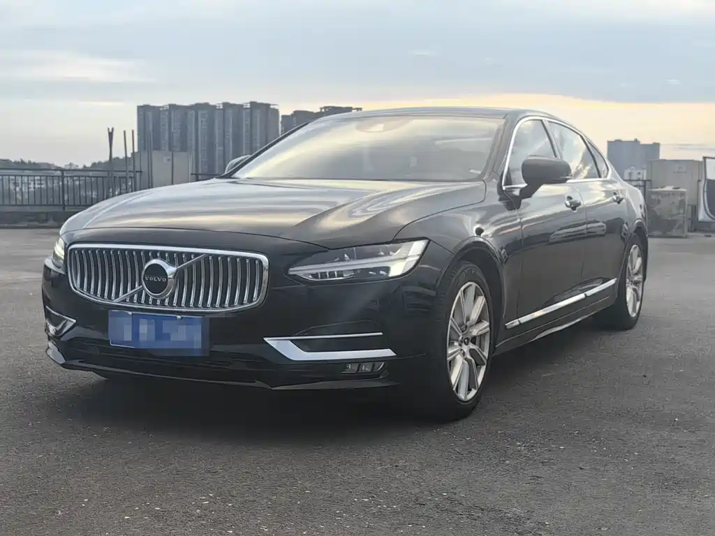 Volvo S90 2020