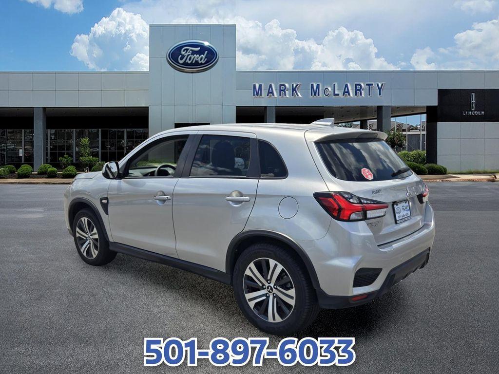 Mitsubishi Outlander Sport 2024