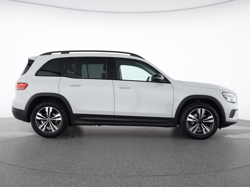 Mercedes-Benz GLB 180 2022