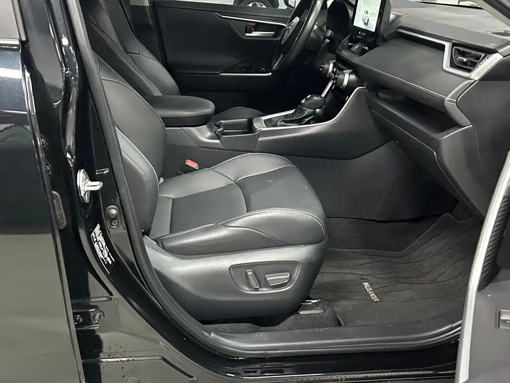 Toyota Wildlander 2023