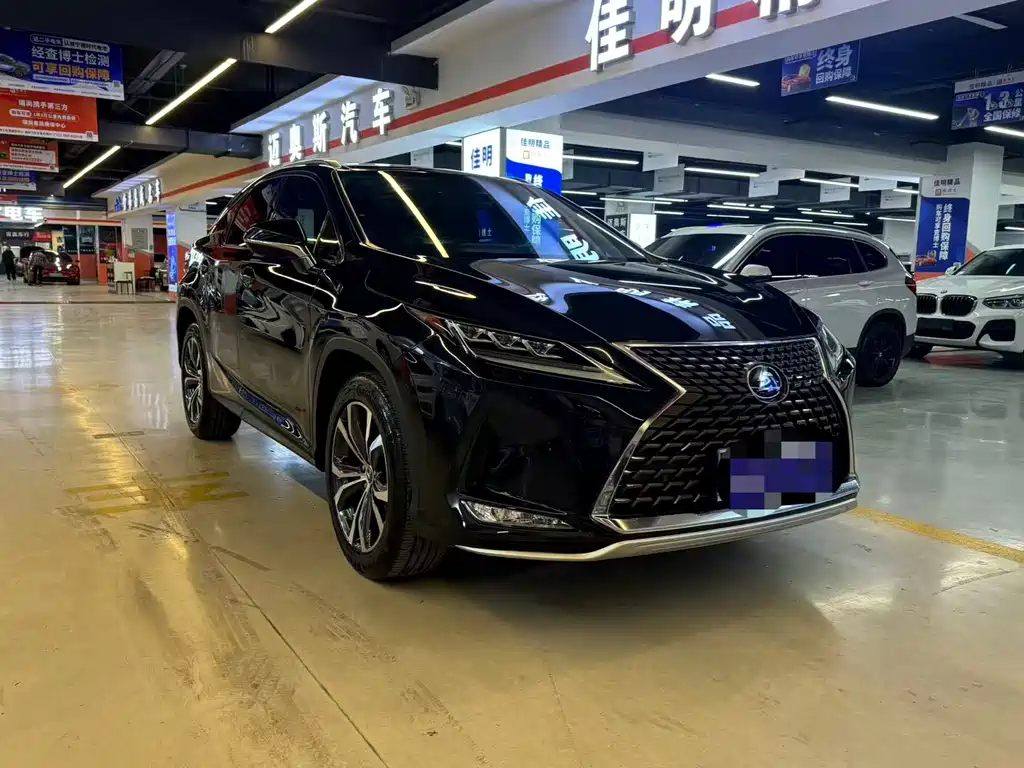 Lexus RX 2021