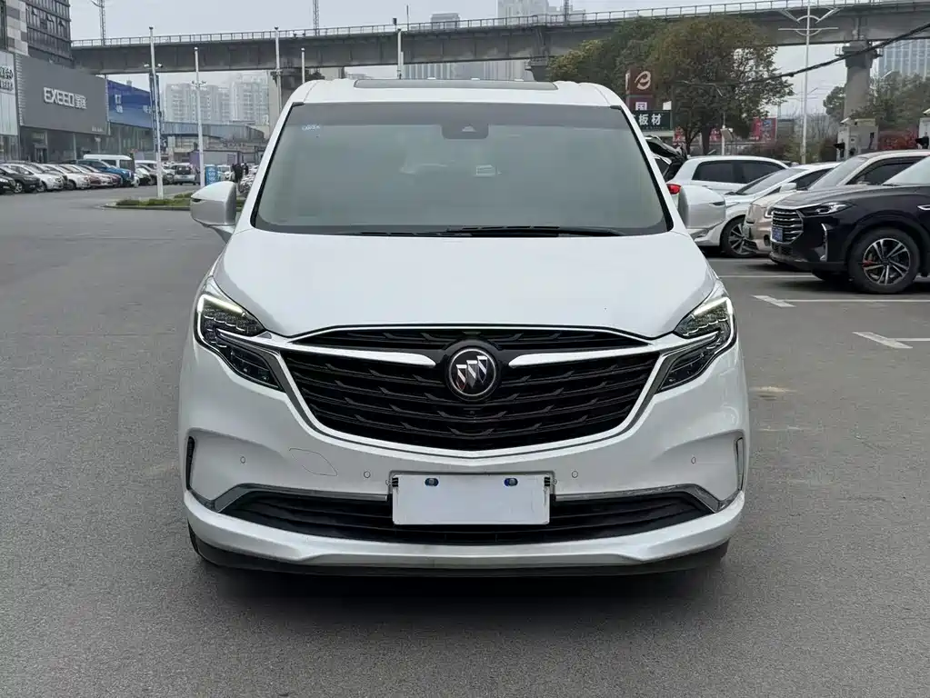 Buick GL8 2021