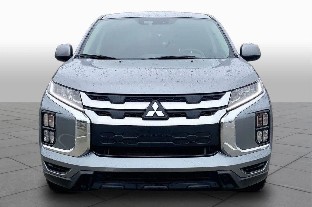 Mitsubishi Outlander Sport 2024