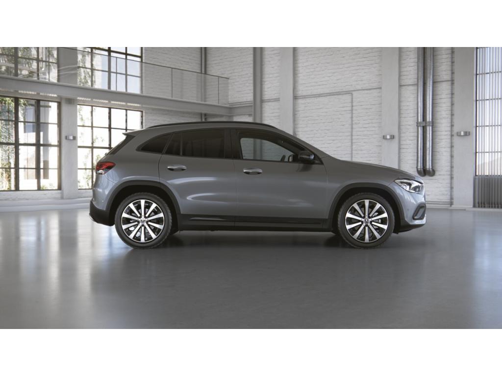 Mercedes-Benz GLA 200 2022