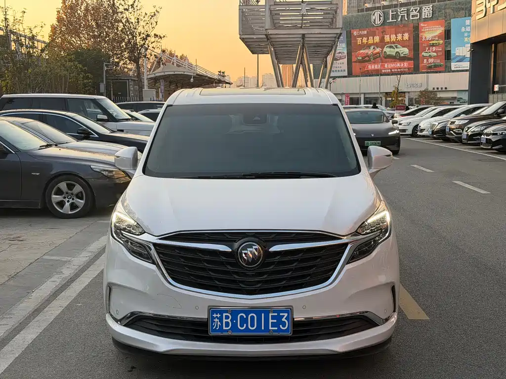 Buick GL8 2022