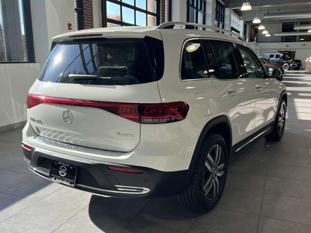 Mercedes-Benz EQB 2023