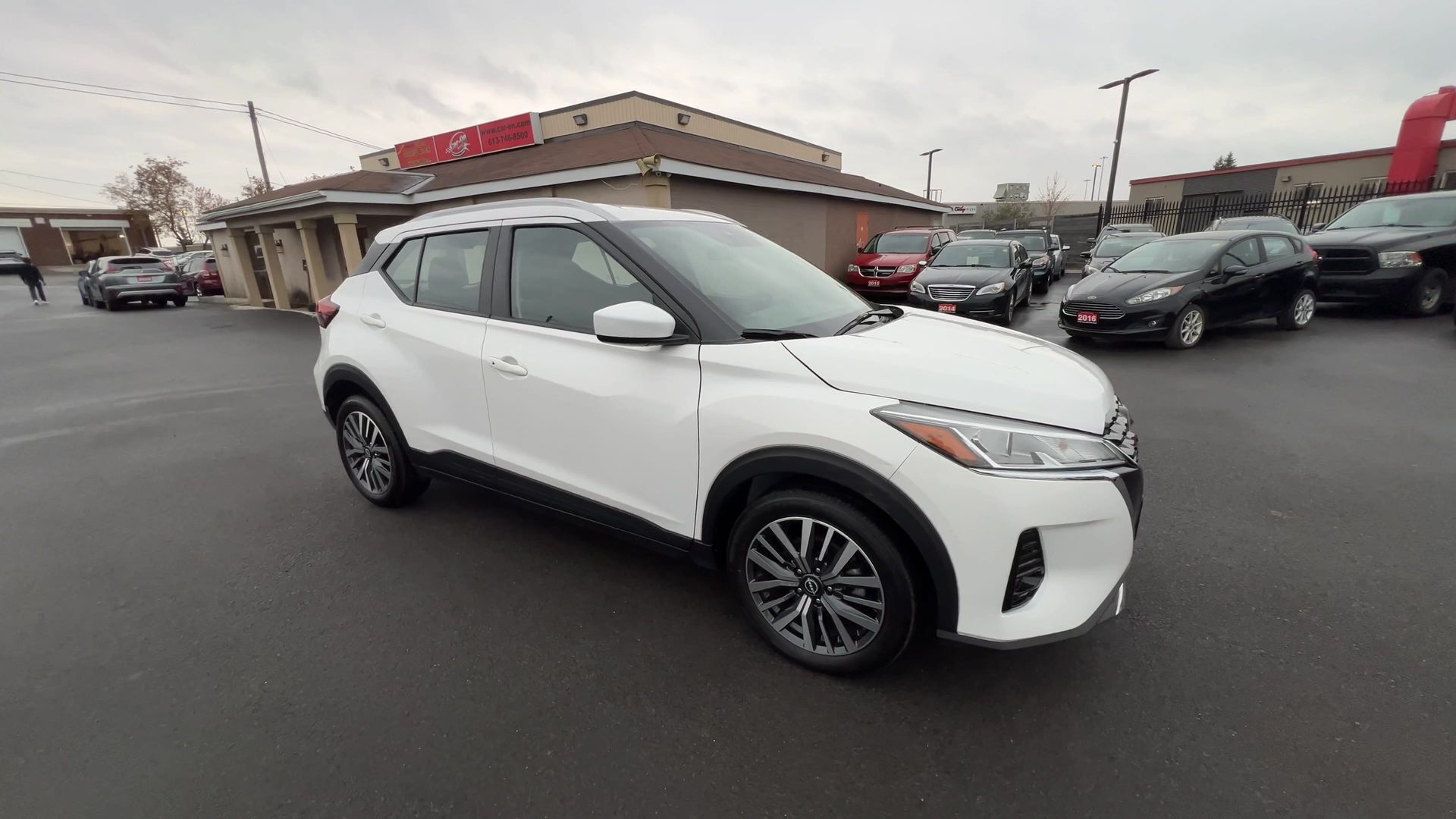 Nissan Kicks 2023
