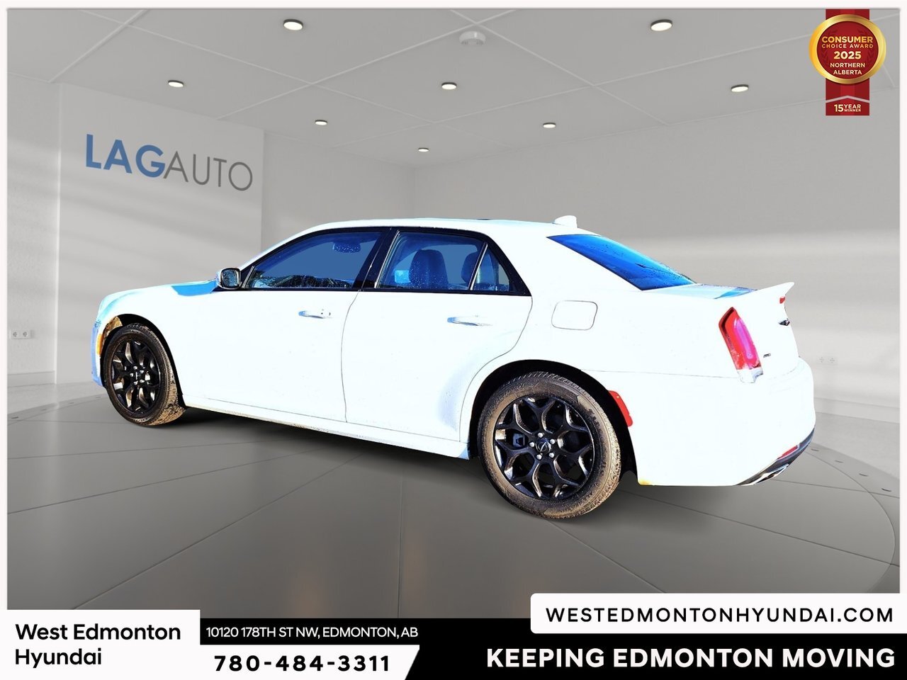 Chrysler 300 2022