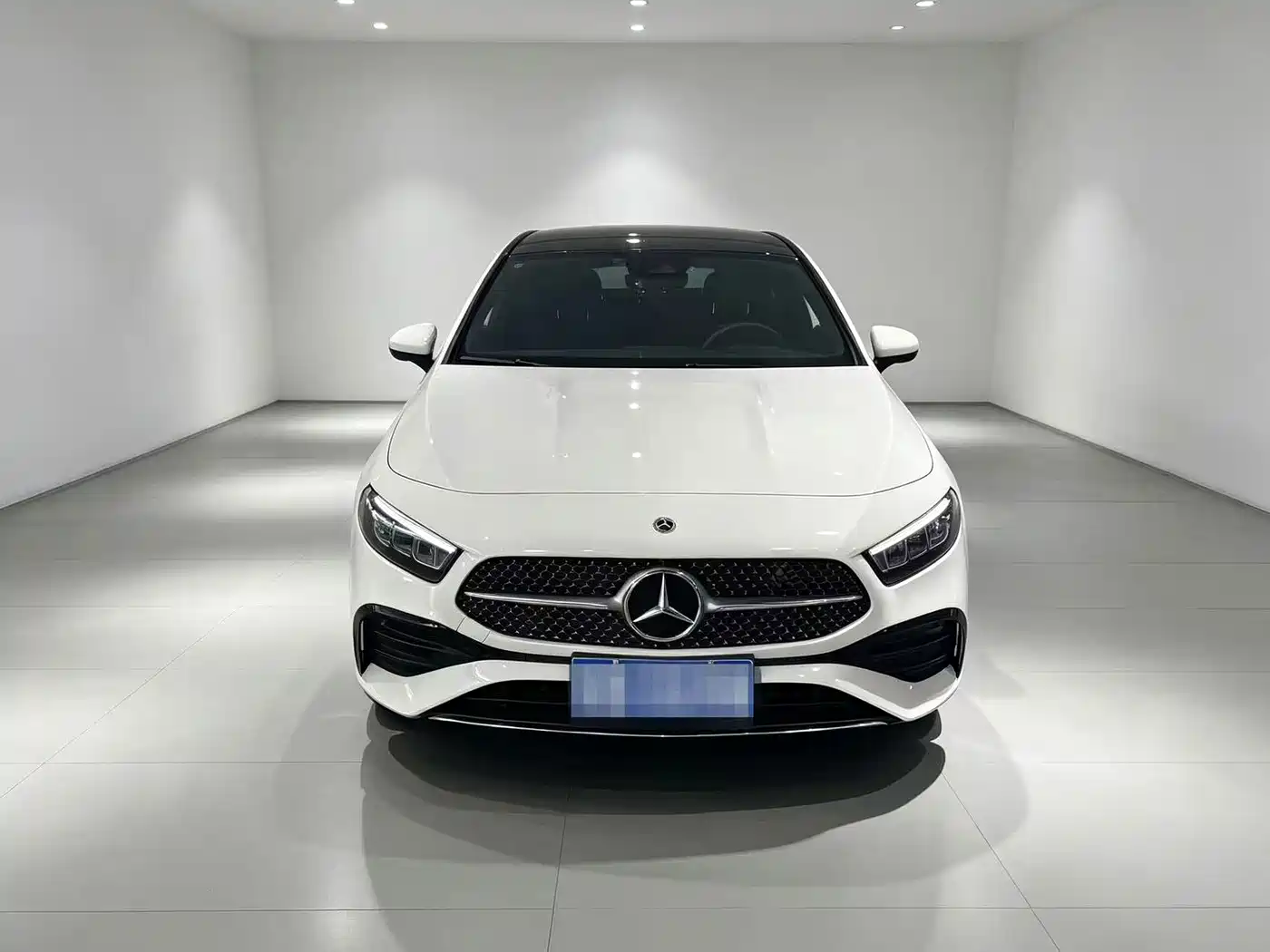 Mercedes-Benz A-Класс 2023