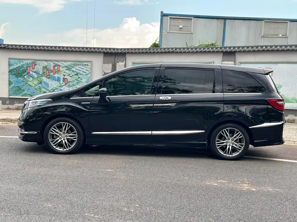 Honda Elysion 2021