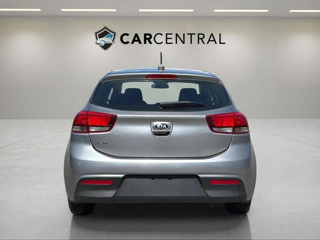 Kia Rio 2021