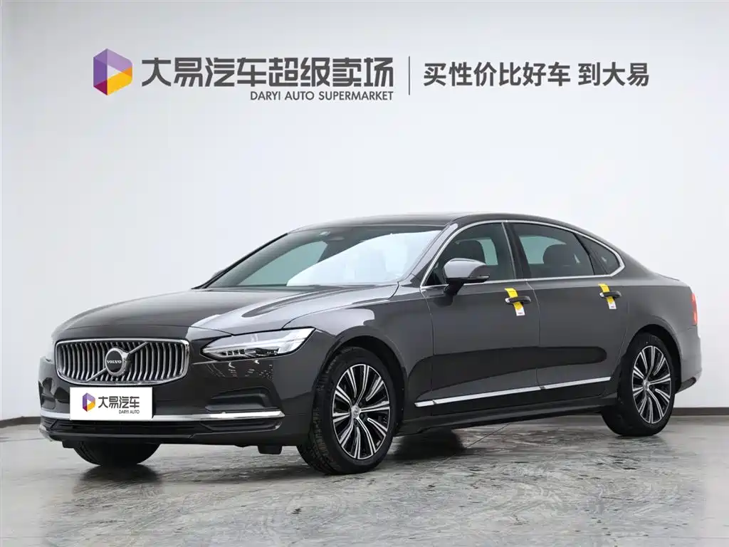Volvo S90 2025
