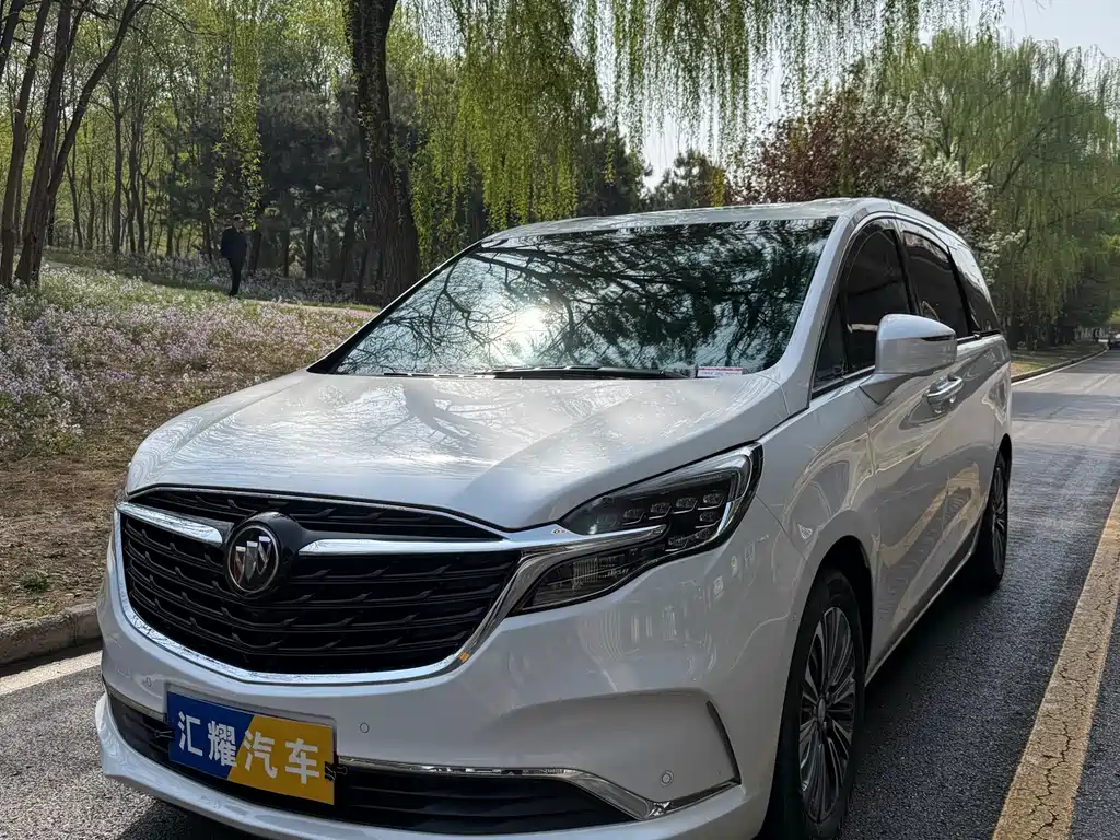 Buick GL8 2022