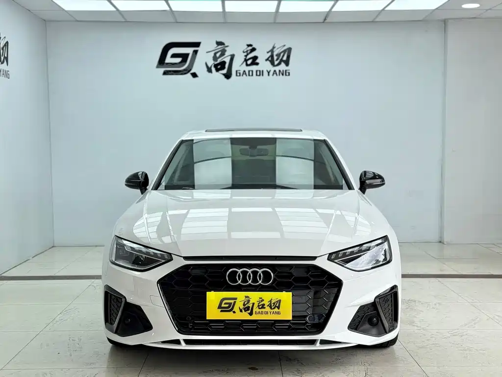 Audi A4 2023