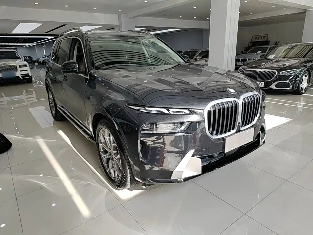 BMW X7 2024