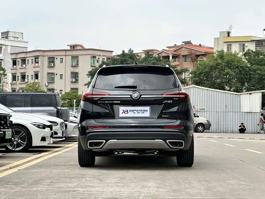 Buick Enclave 2023
