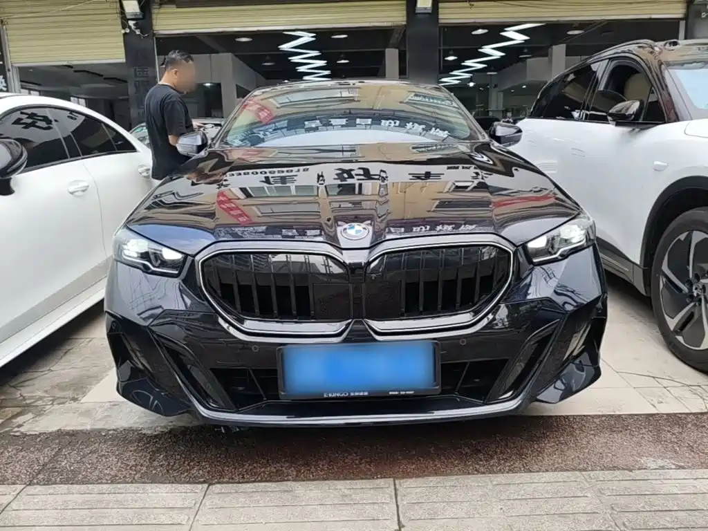 BMW 5 серии 2026