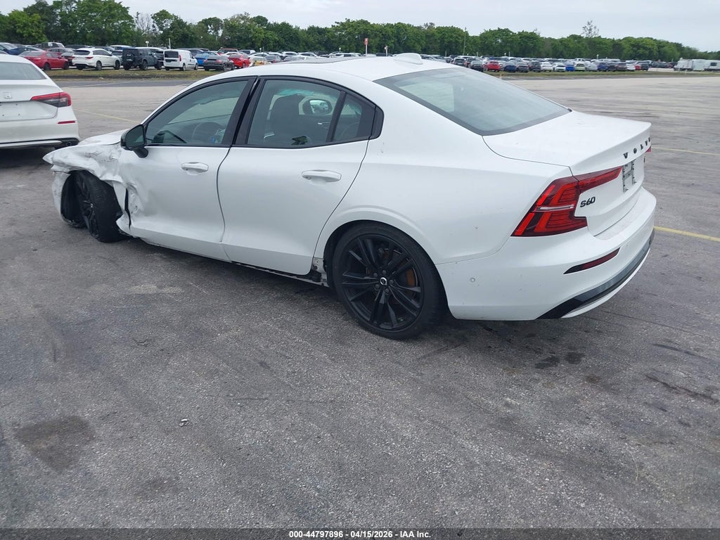 Volvo S60 2024