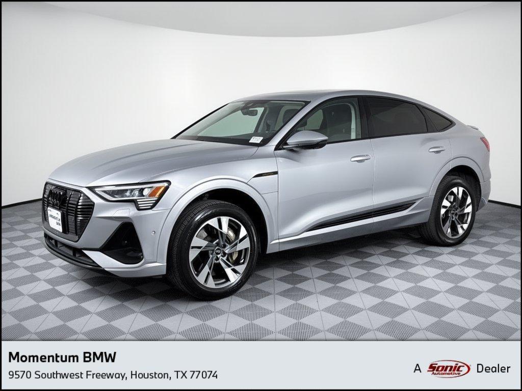 Audi e-tron 2022