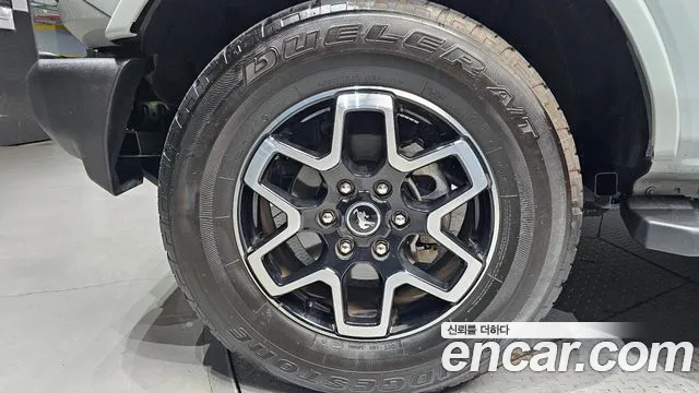 Ford Bronco 2022
