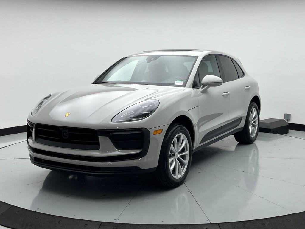 Porsche Macan 2025