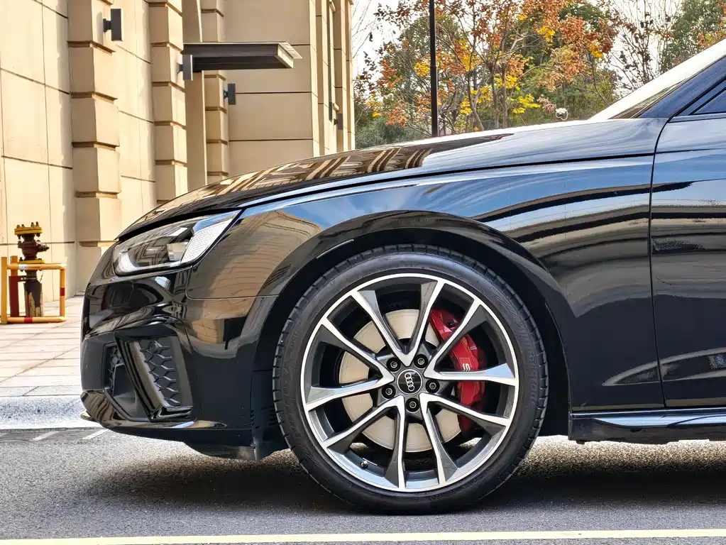 Audi S4 2024