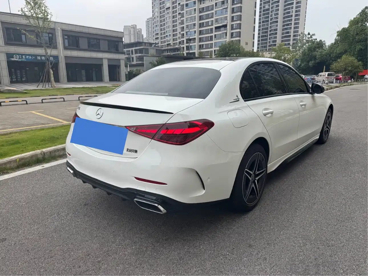 Mercedes-Benz C-Класс 2024