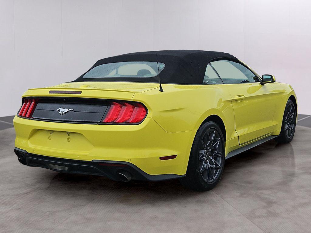 Ford Mustang 2021