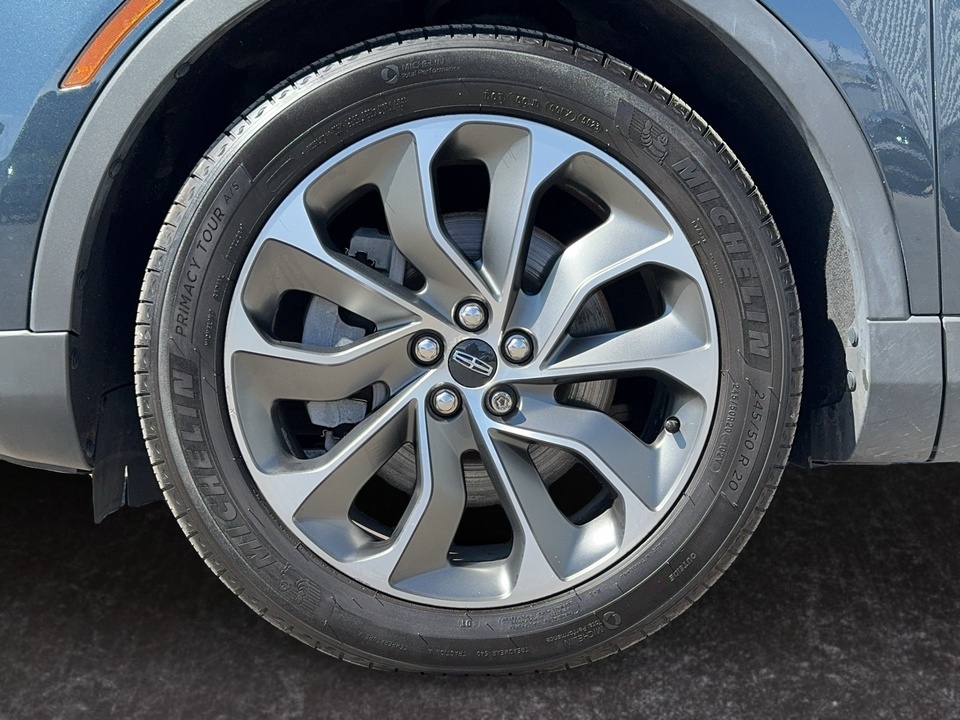 Lincoln Nautilus 2021