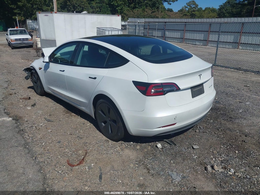 Tesla Model 3 2022