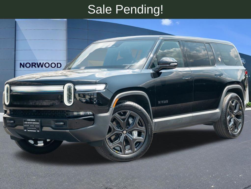 Rivian R1S 2025