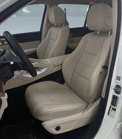 Mercedes-Benz GLS 450 2023