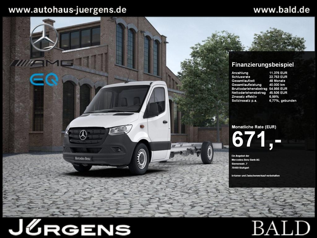 Mercedes-Benz SPRINTER 2024