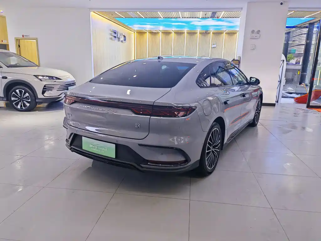 BYD Han 2025
