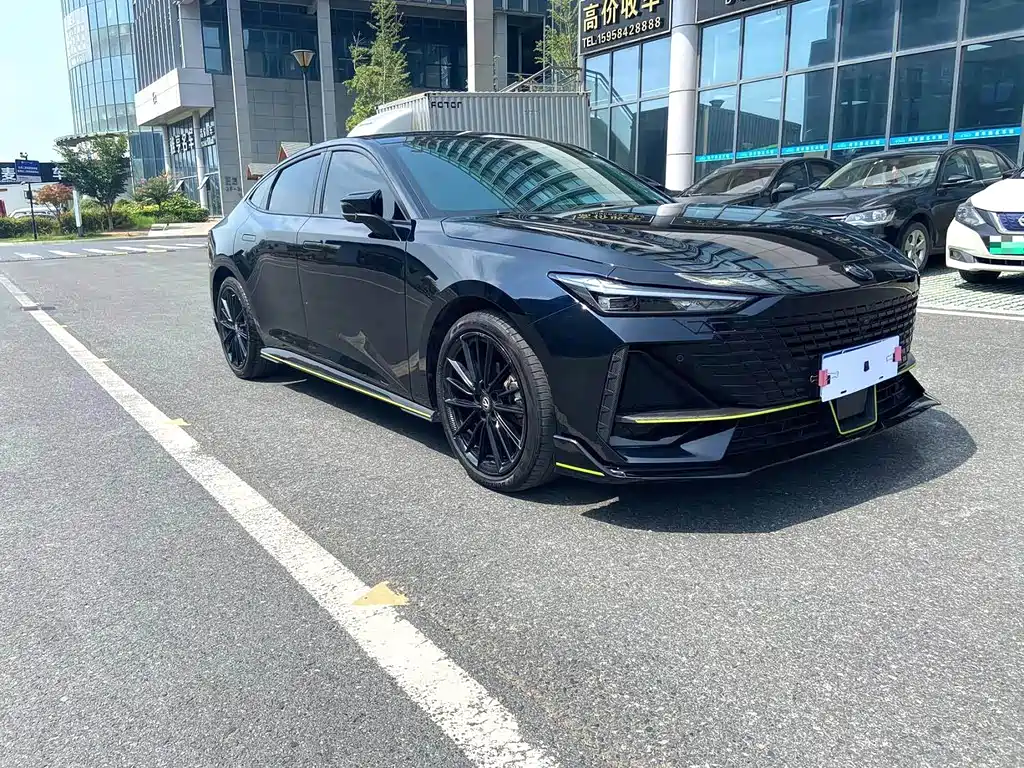 Changan UNI-V 2022