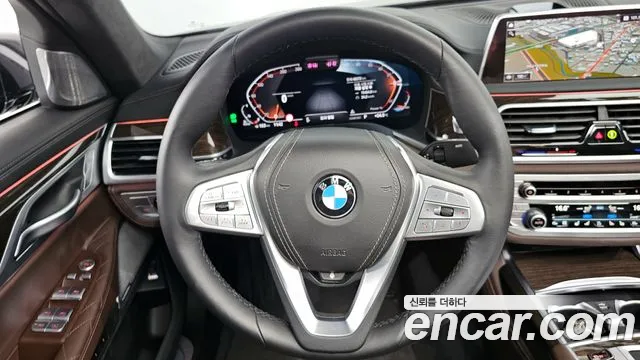 BMW 7 серии 2022