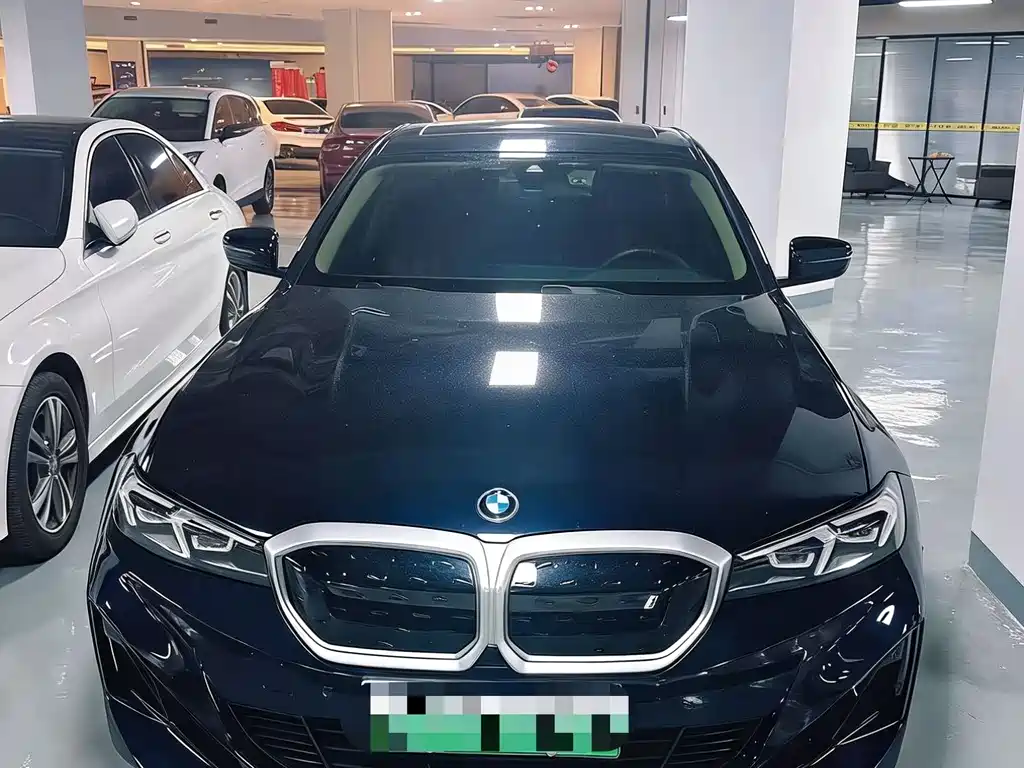 BMW i3 2023