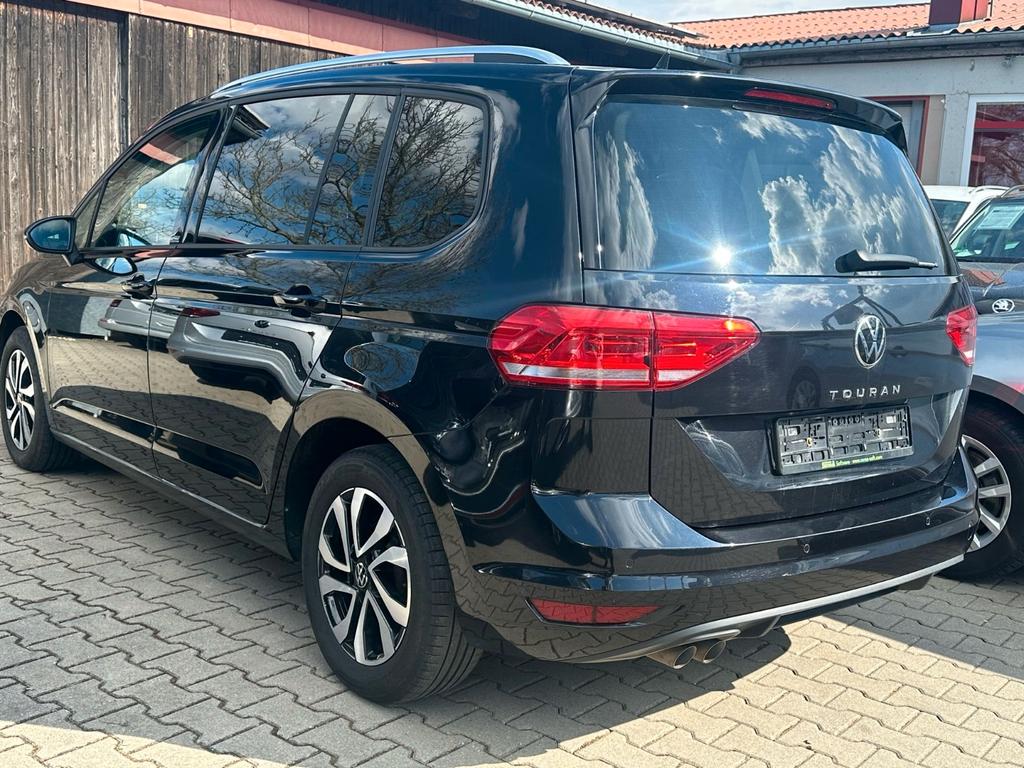 Volkswagen Touran 2023