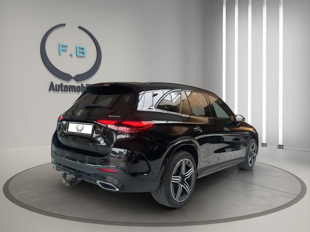 Mercedes-Benz GLC 400 2023