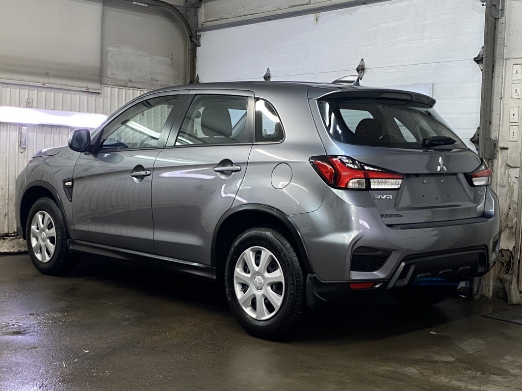 Mitsubishi RVR 2023
