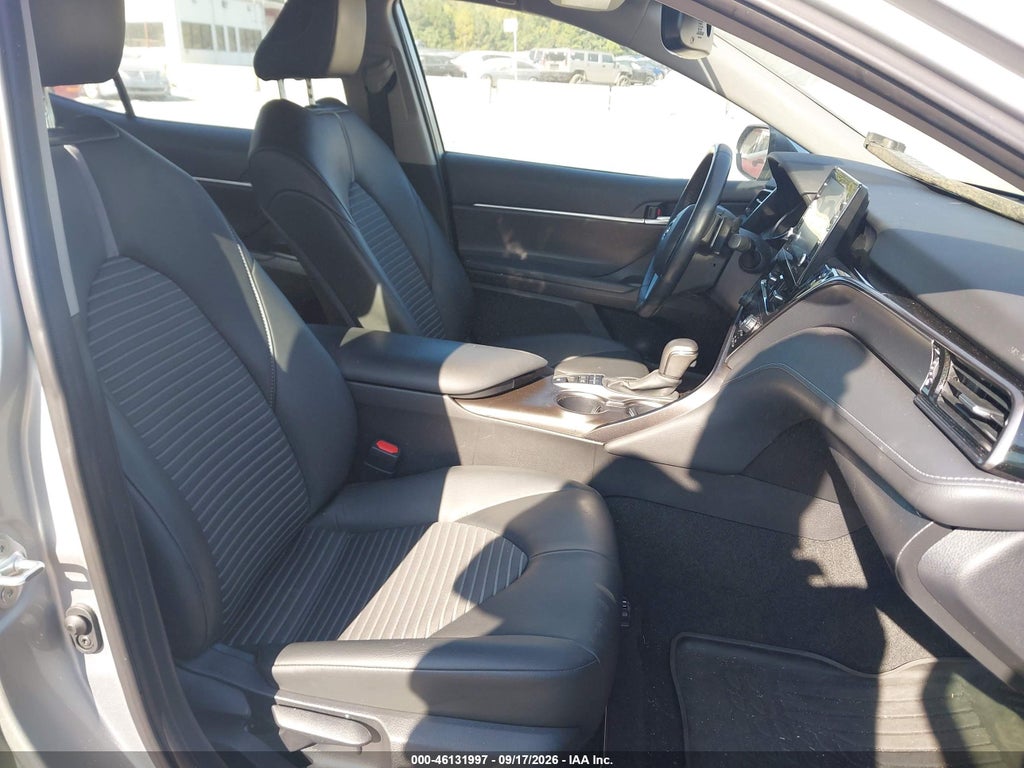 Toyota Camry 2024