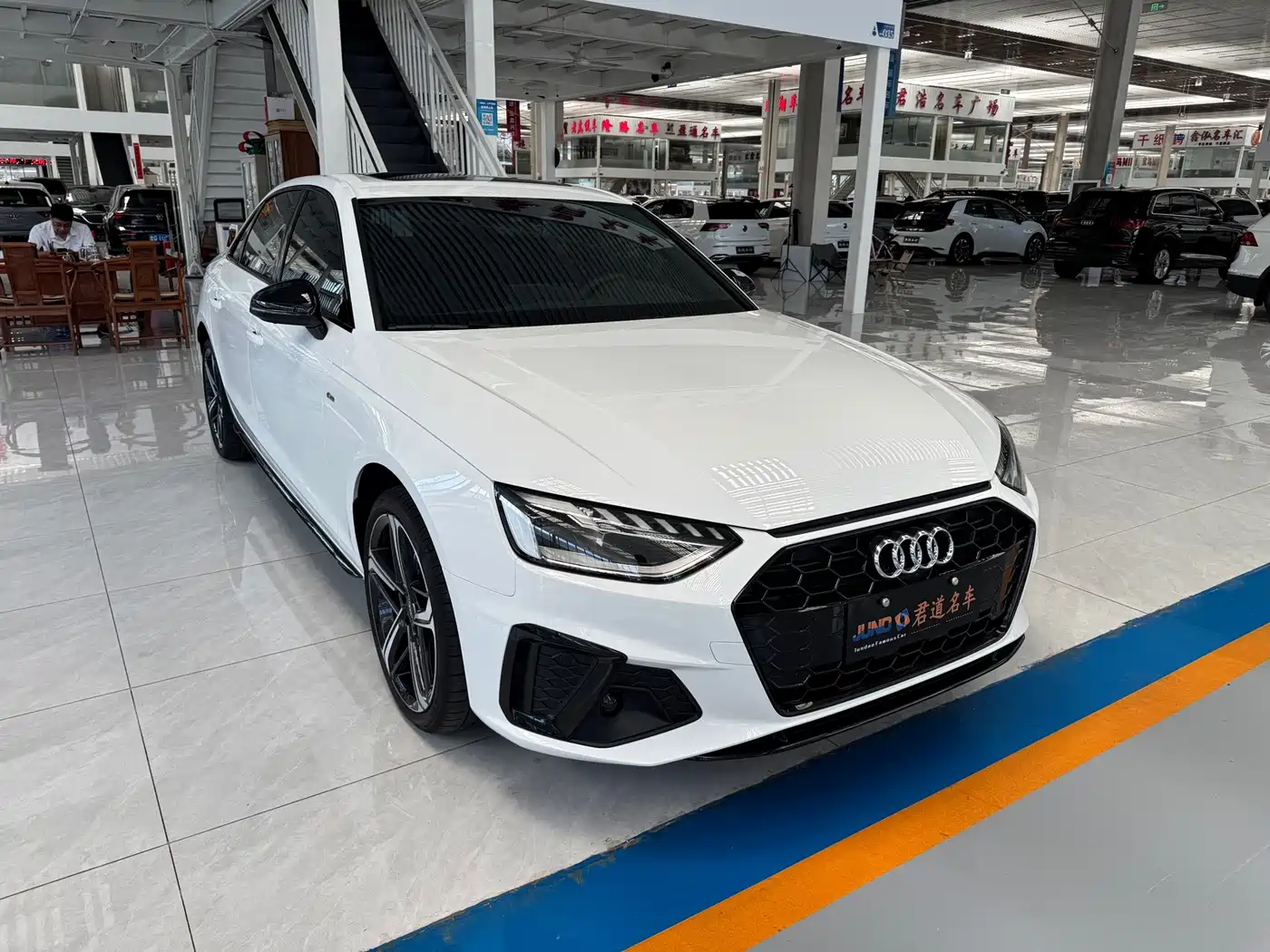 Audi A4 2025
