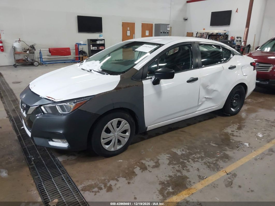 Nissan Versa 2021