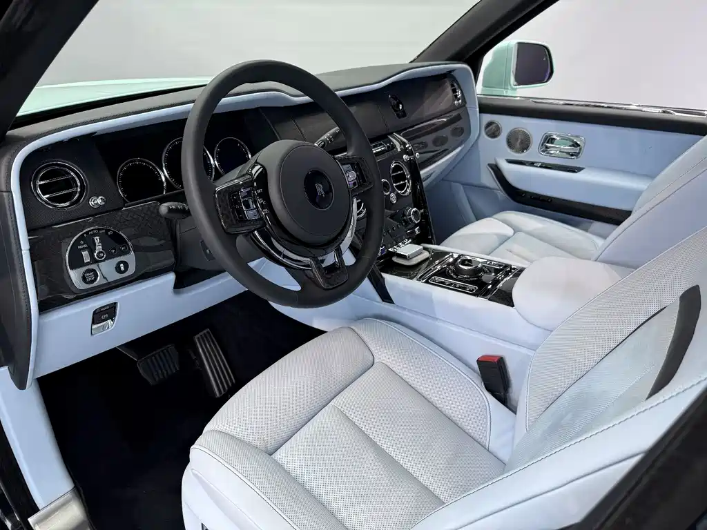Rolls-Royce Cullinan 2022