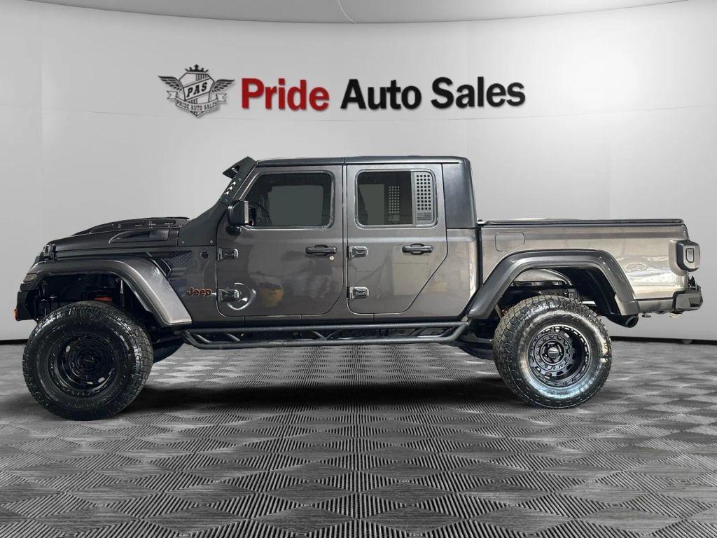 Jeep Gladiator 2021