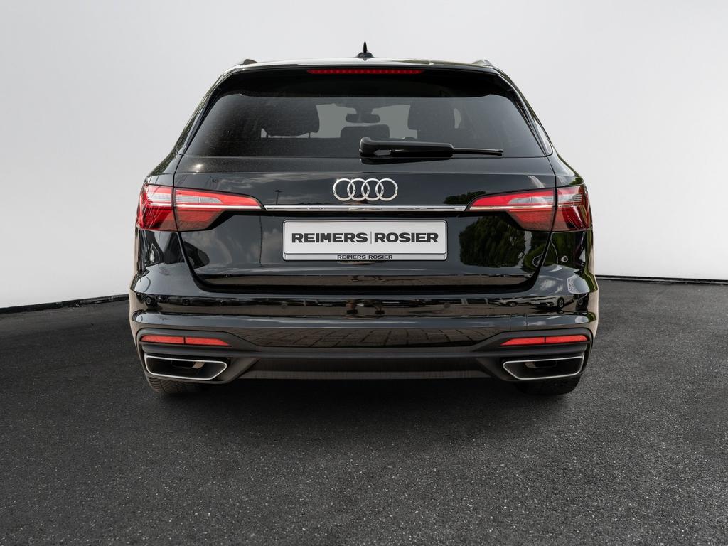 Audi A4 2022